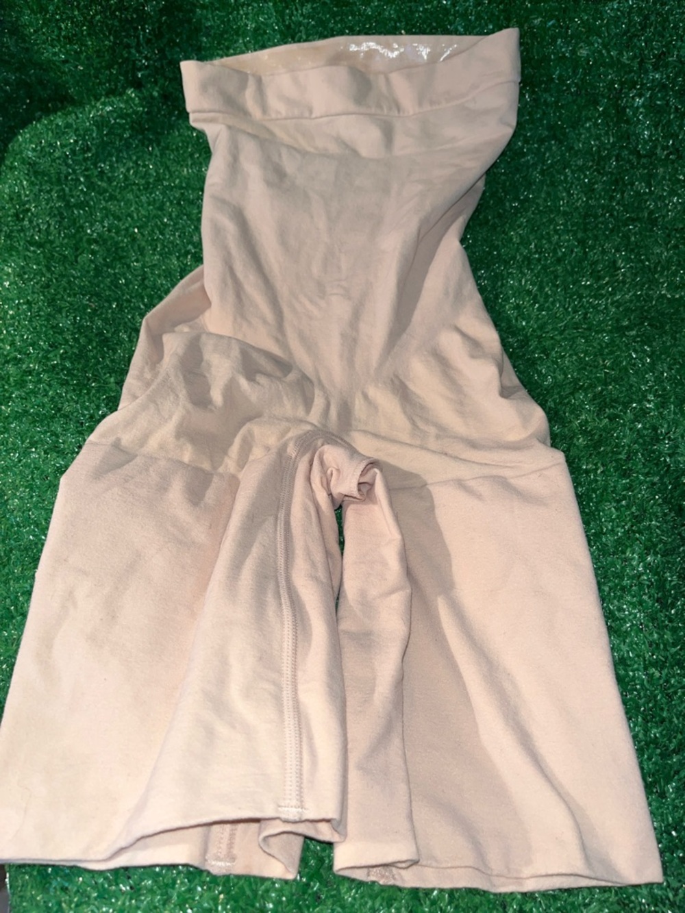 SPANX Mid Thigh Smoother Shorts Shapewear Compression RN112121